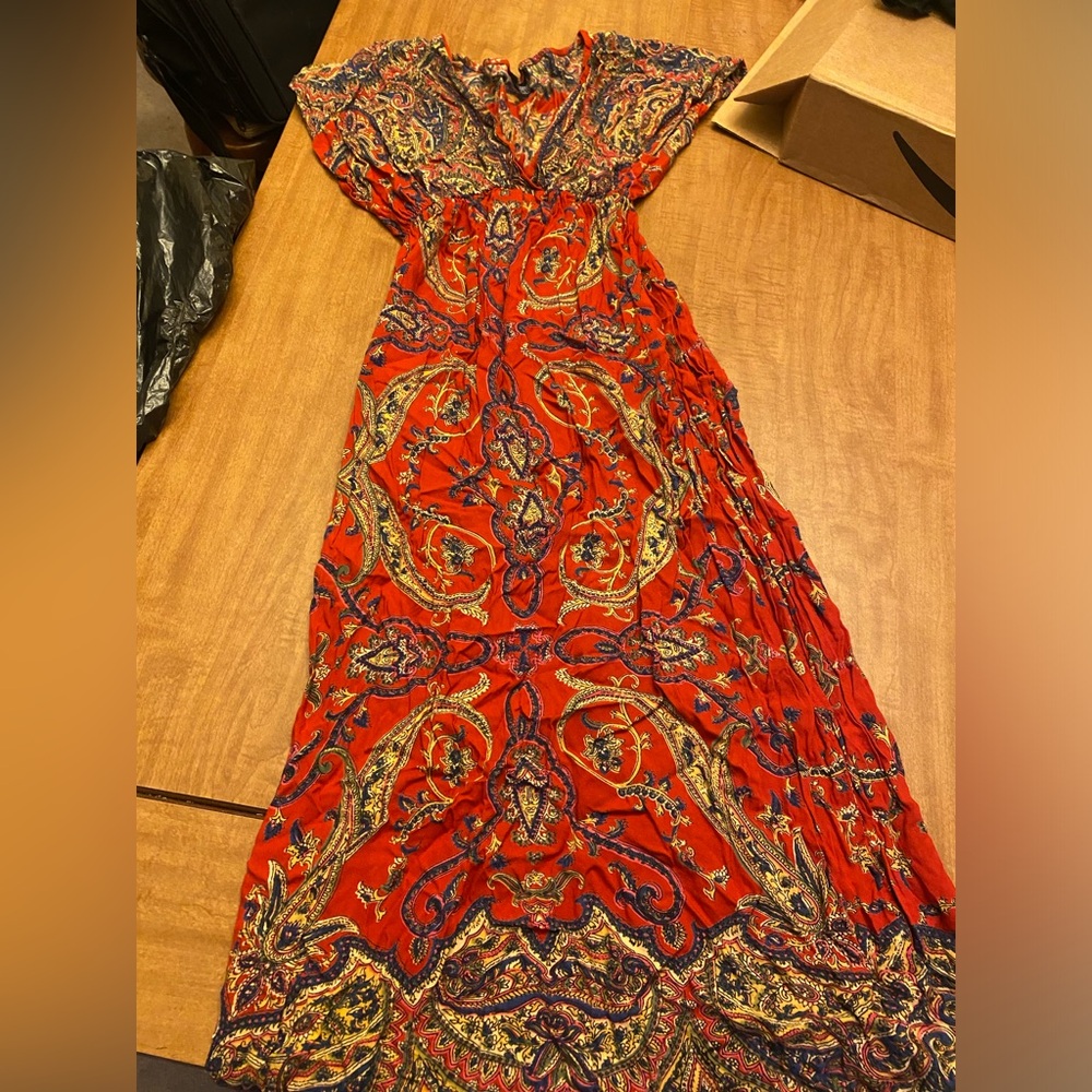 Vintage Angie dress maxi (no size tag but fits small/medium)